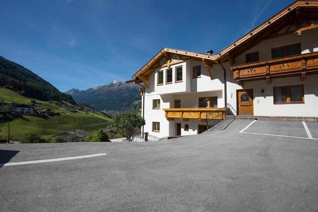 Appartementhaus Pinnisblick Neustift im Stubaital Kültér fotó